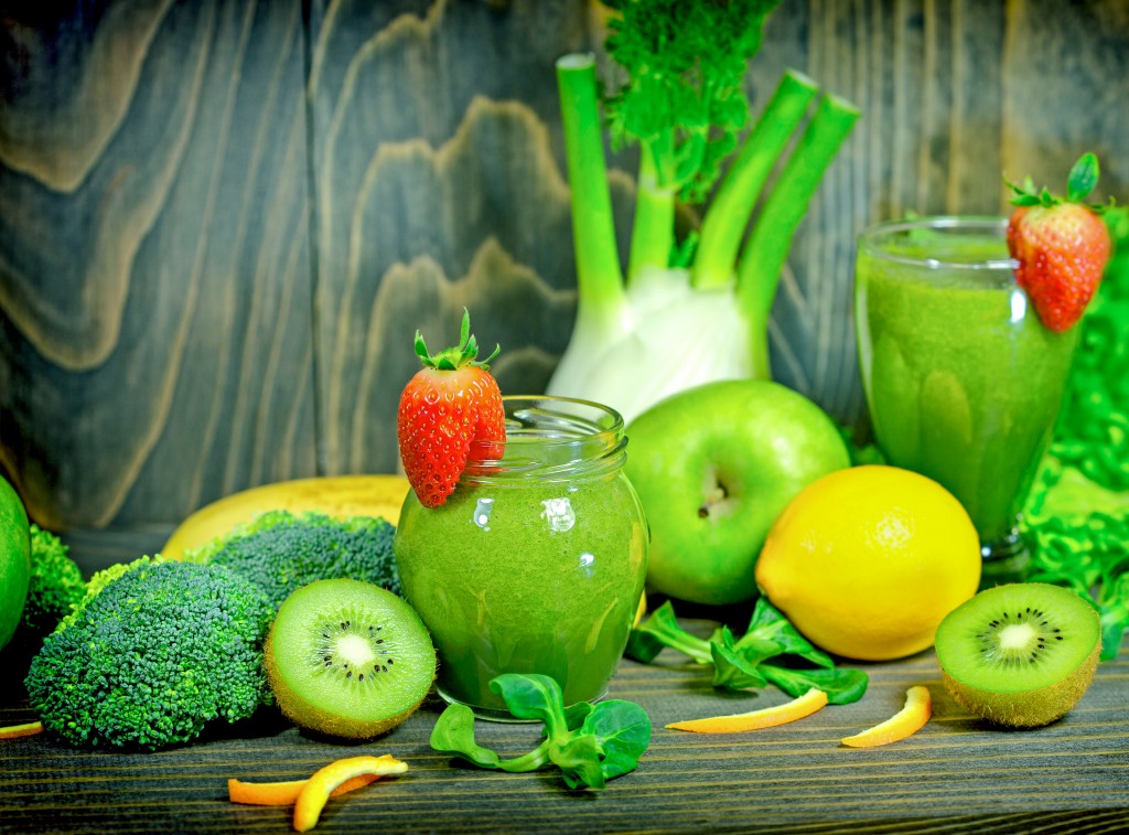 anti-cancer organic green smoothies