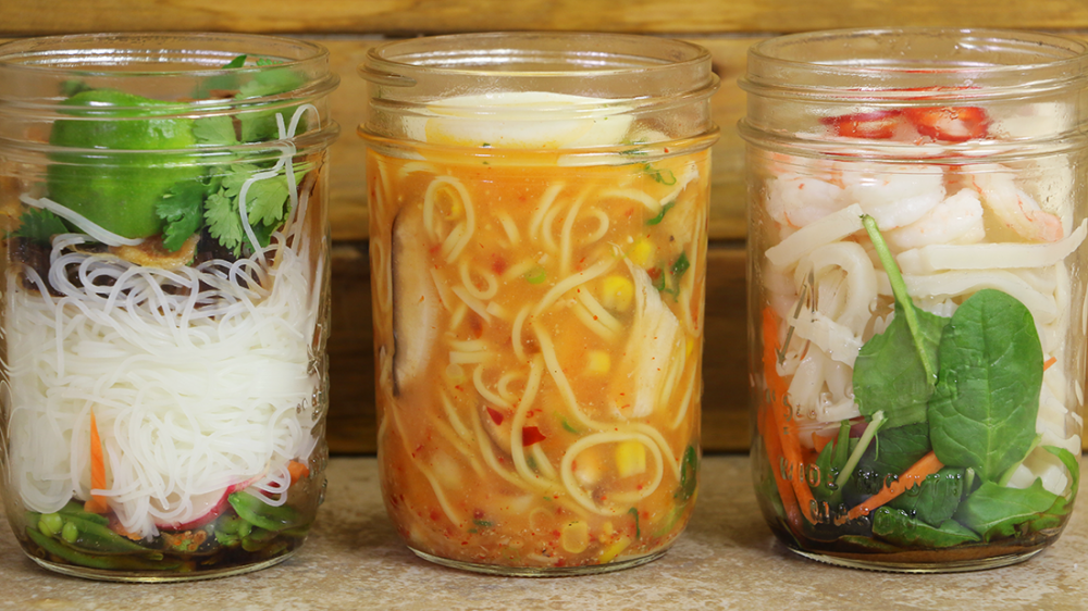 homemade instant healthy ramen in mason jar