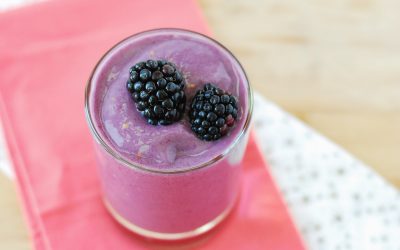 Protein-Rich Blackberry Coconut Detox Green Smoothie