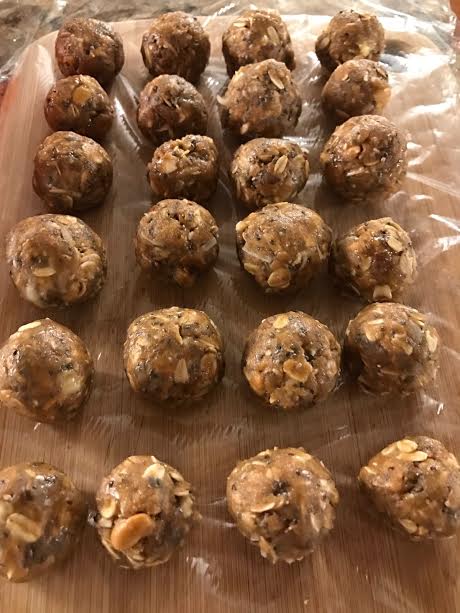 chewy vegan no-bake granola bites recipe