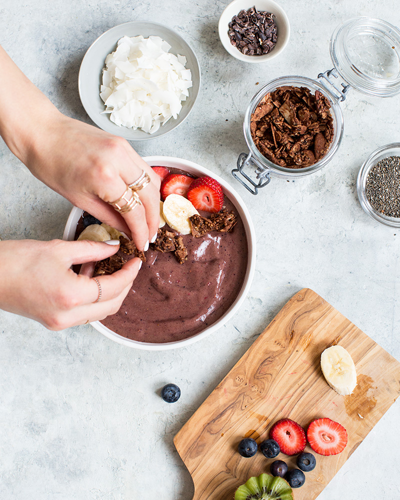 Strawberry Chocolate Breakfast Protein Smoothie Bowl