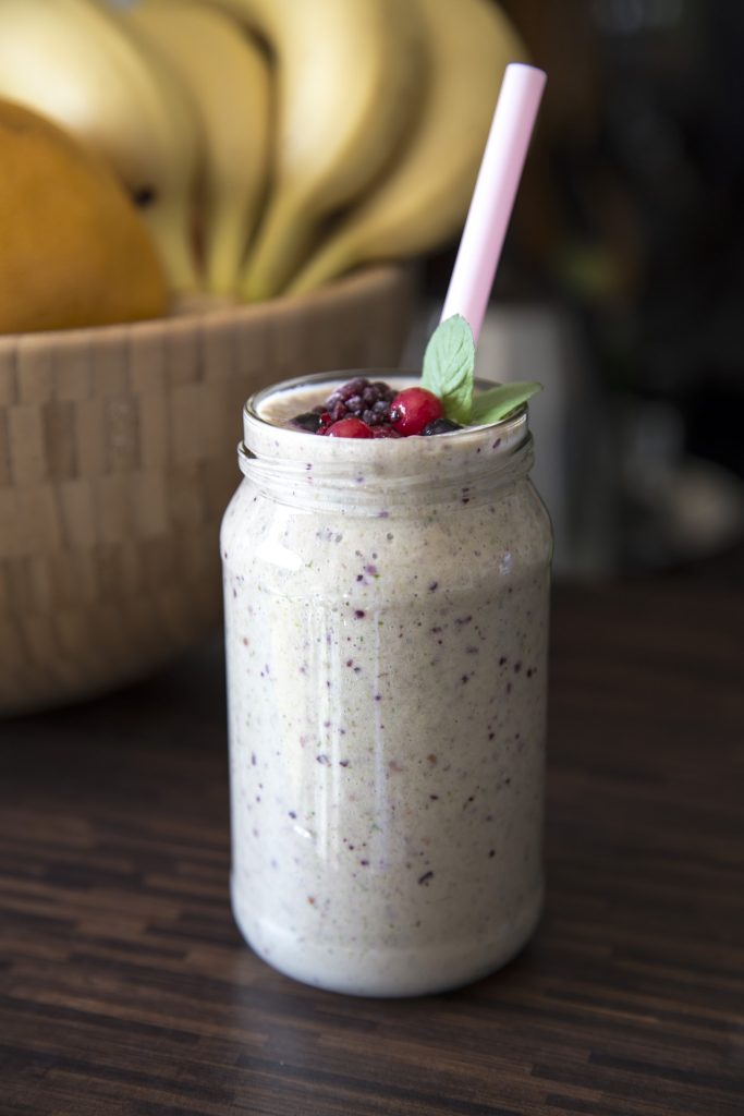 Ultimate Smoothie Banana-Berry Protein Smoothie