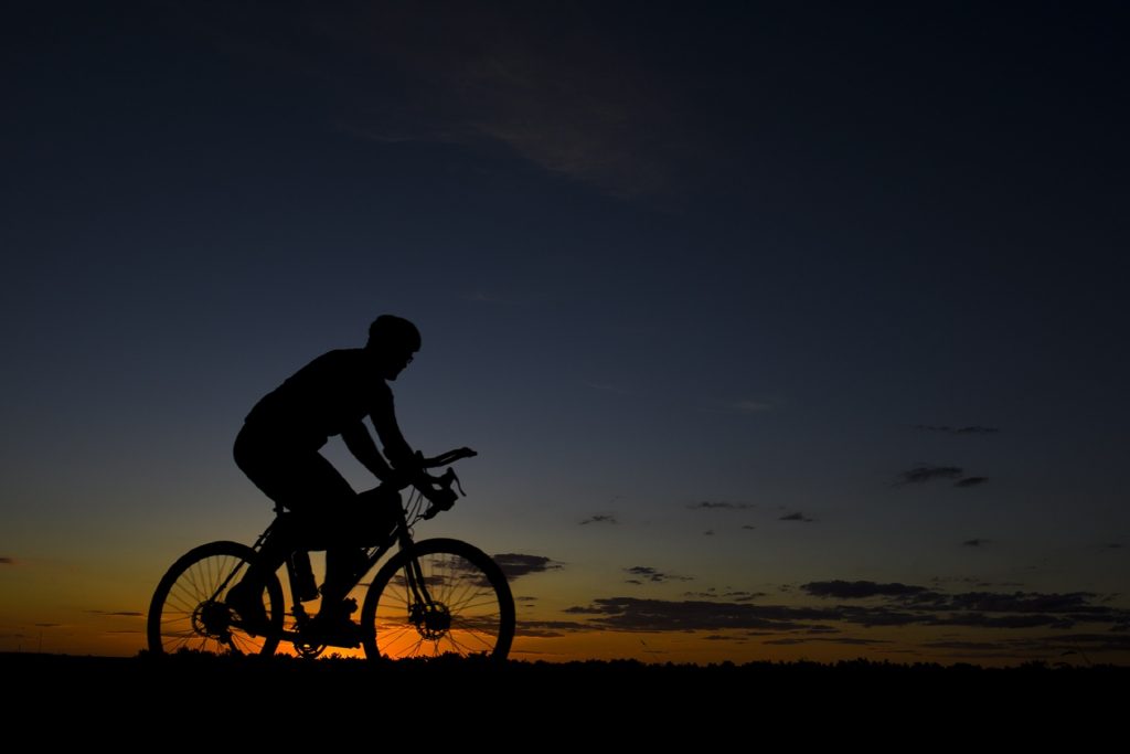 Working out during late afternoon or during sunset best time to workout